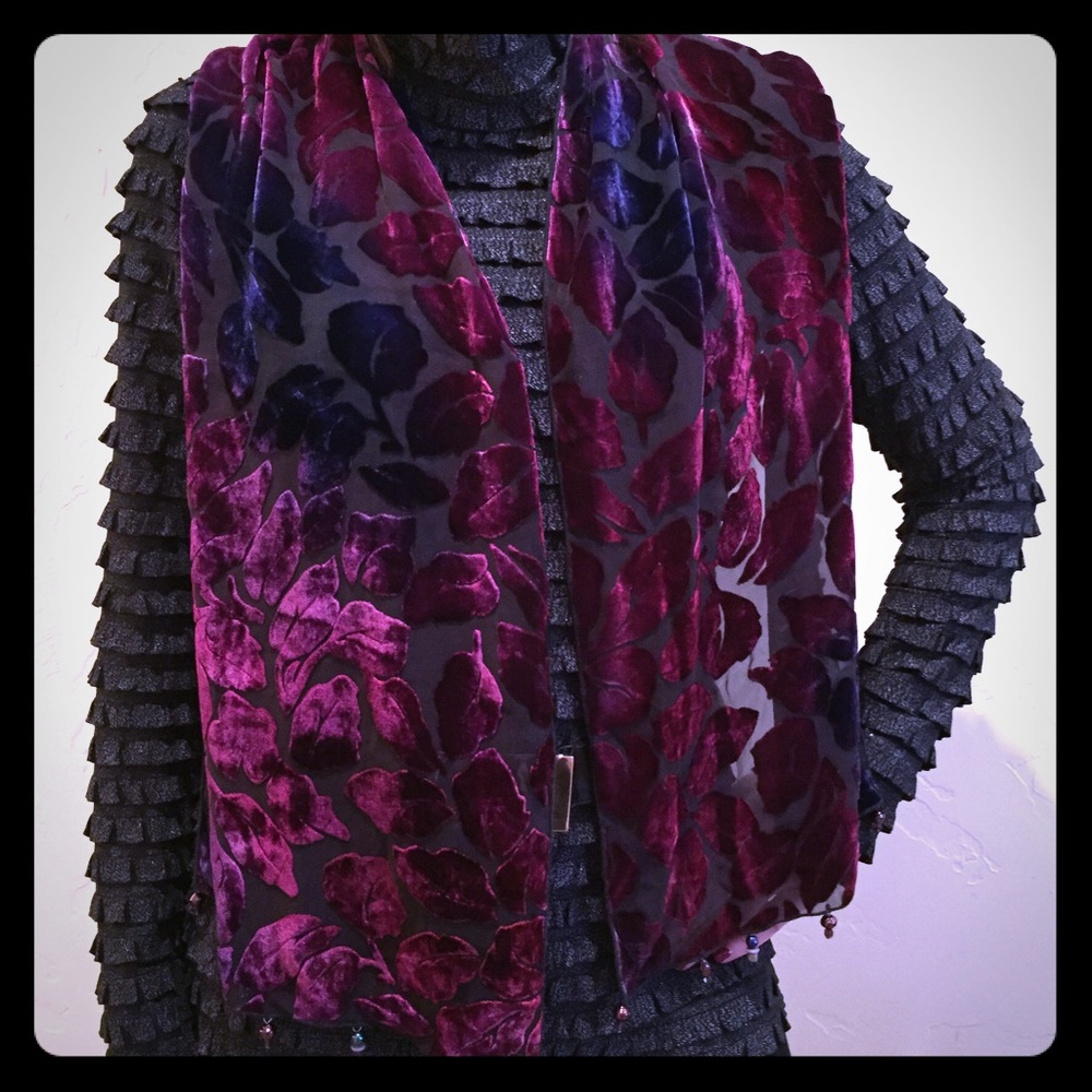 Dressy silk scarf.